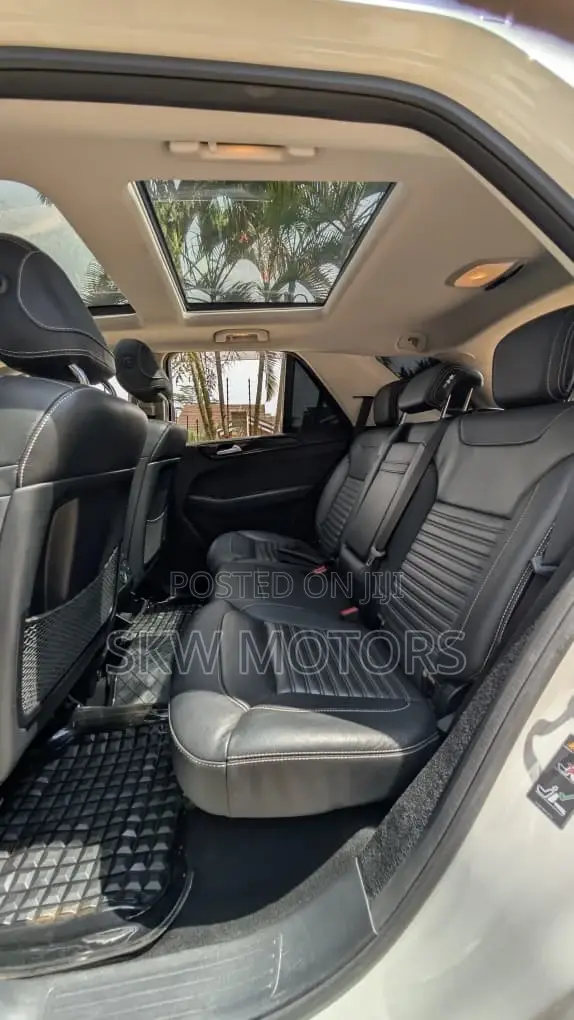 Mercedes-Benz GLE-Class 2018 White