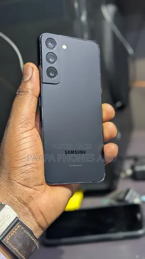 Samsung Galaxy S22 5G 128 GB Black