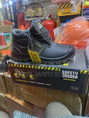 Safety Jogger (Safety Shoe)