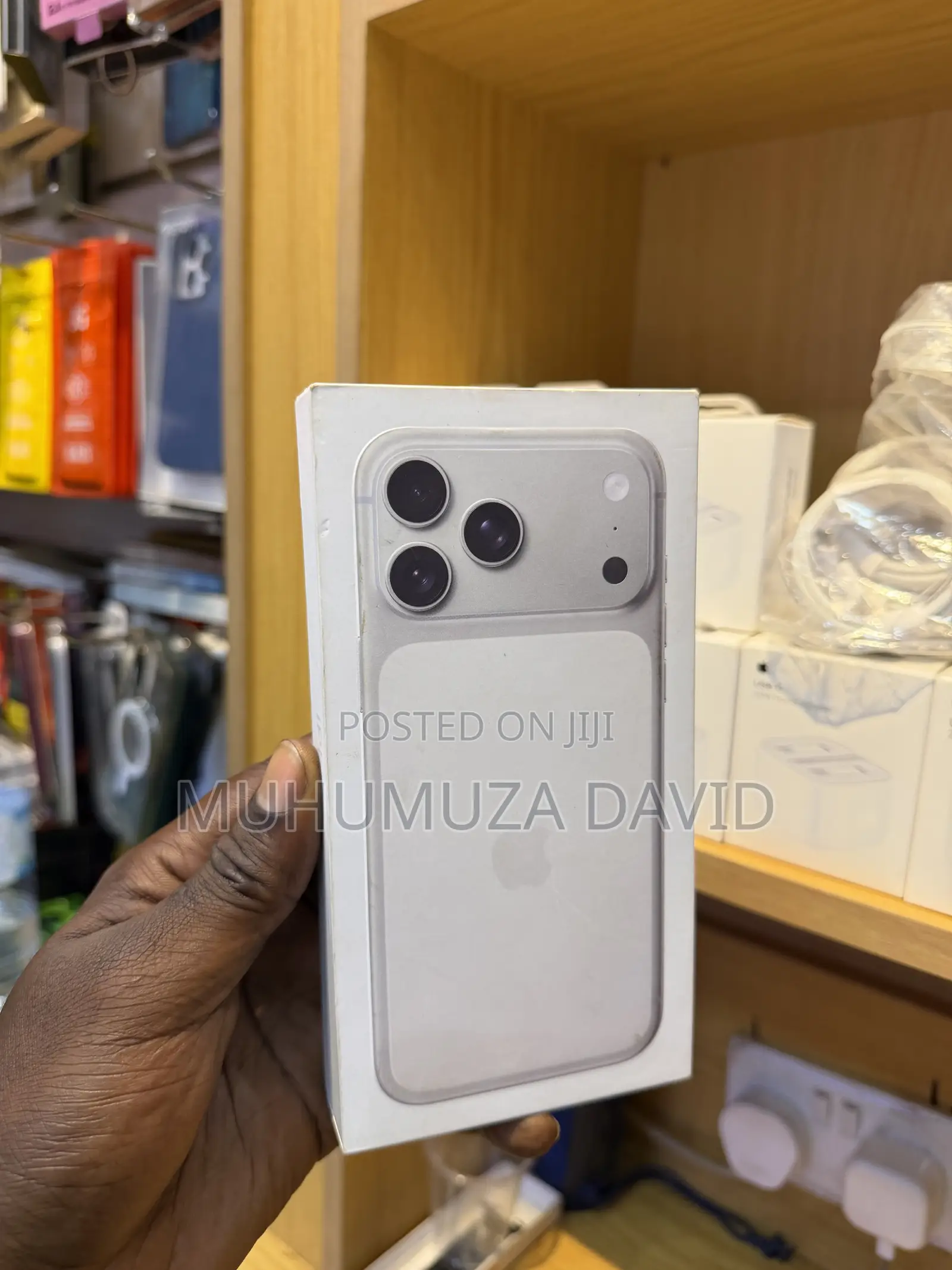 New Apple iPhone 17 Pro Max 256 GB Silver