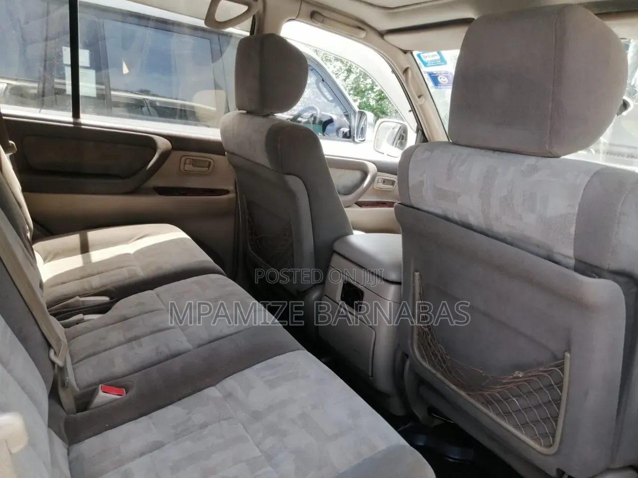 Toyota Land Cruiser 2004 Silver