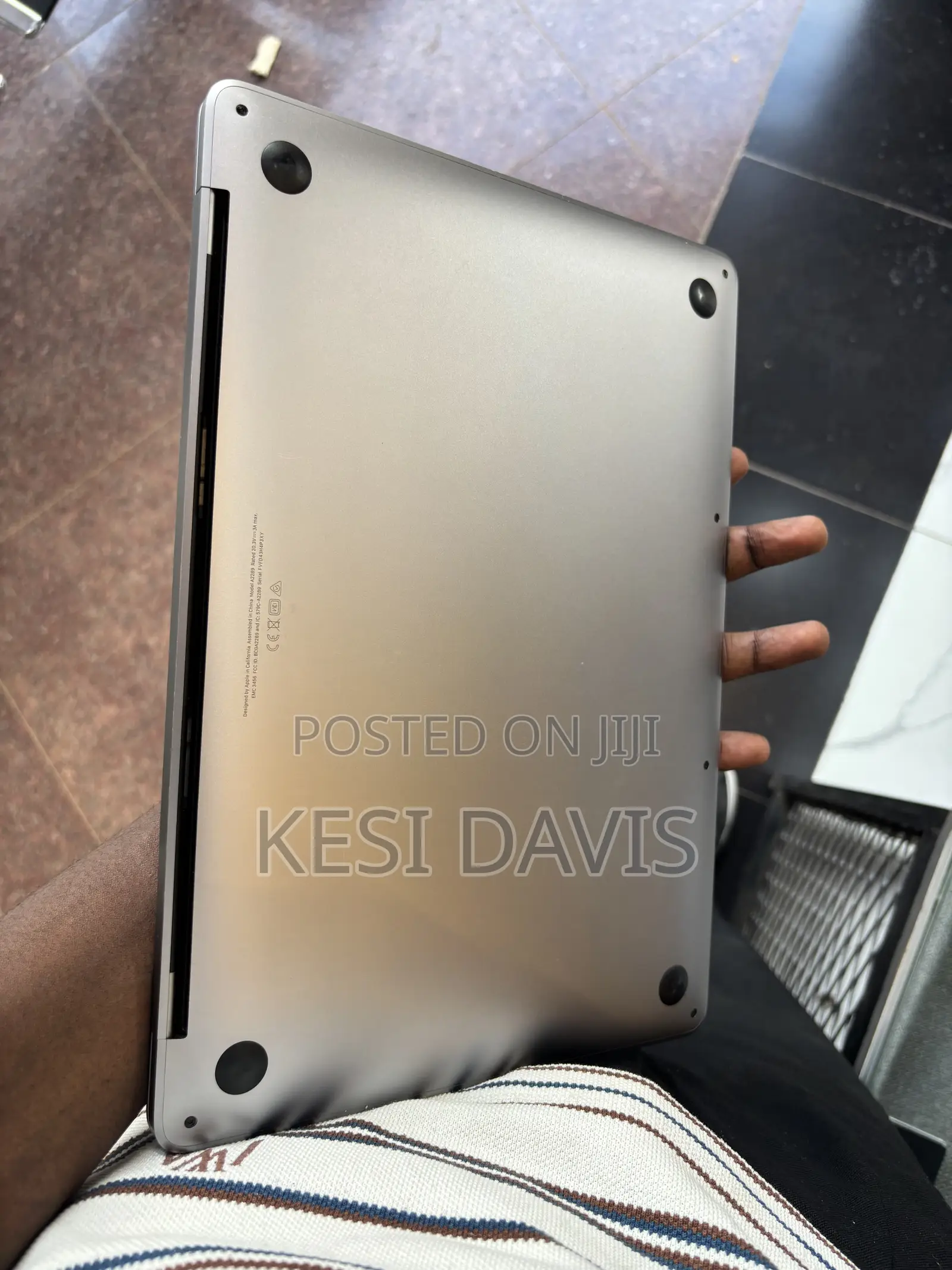 Laptop Apple MacBook Pro 2020 8GB Intel Core i5 SSD 256GB