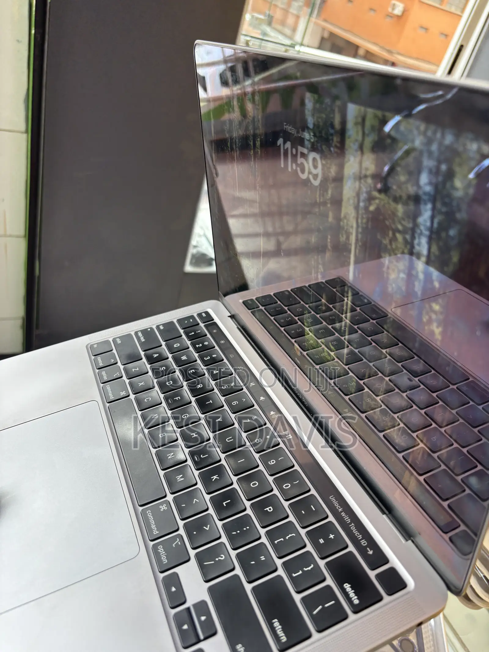 Laptop Apple MacBook Pro 2020 8GB Intel Core i5 SSD 256GB