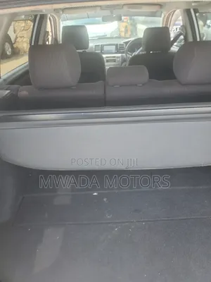 Toyota Corolla Fielder 2010 Silver