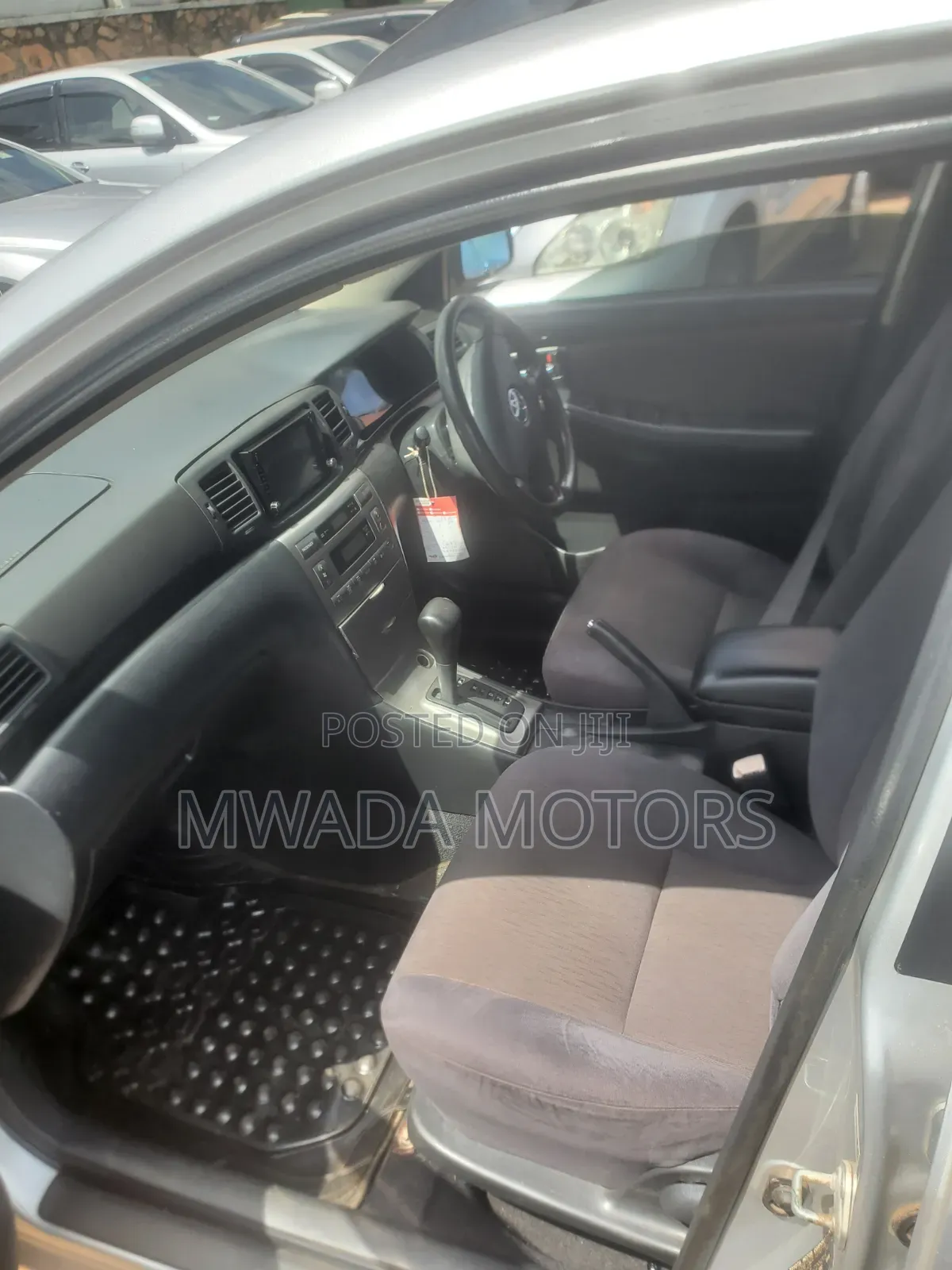 Toyota Corolla Fielder 2010 Silver
