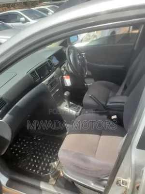 Toyota Corolla Fielder 2010 Silver