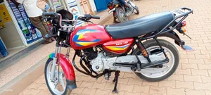 Bajaj Boxer 125 2025 Red