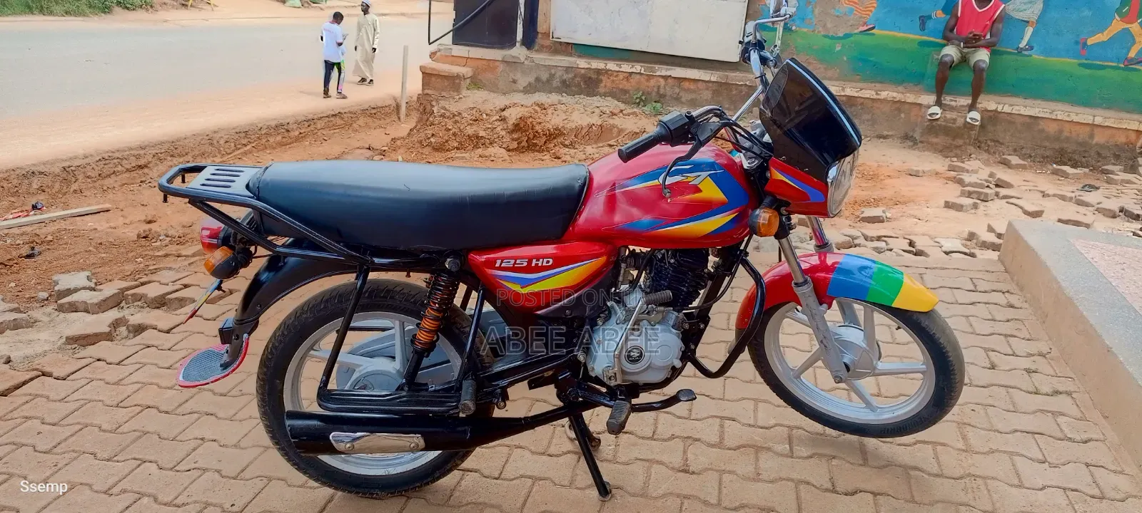 Bajaj Boxer 125 2025 Red