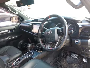 Toyota Hilux Revo Smart Cab Deisel 2.4 AWD 2022 Black