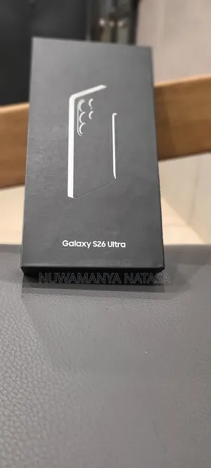 New Samsung Galaxy S26 Ultra 5G 512 GB Gold