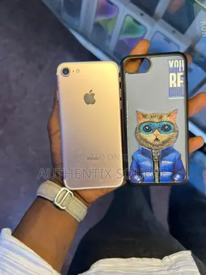 Apple iPhone 7 32 GB Gold