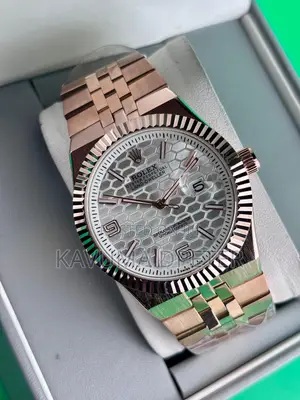 Unique Authentic Men Watches