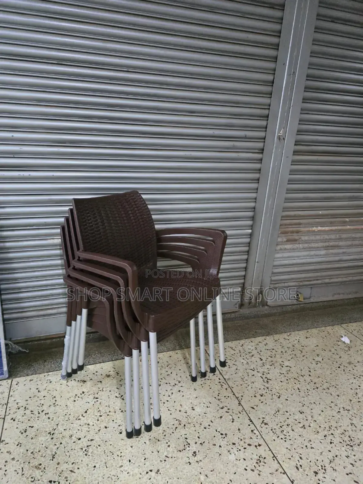 Deluxe Mat Design Plastic Chairs Plastic Chairs