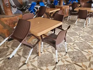 4 Patio Garden Chairs and Table Plastic Table and Chairs Set