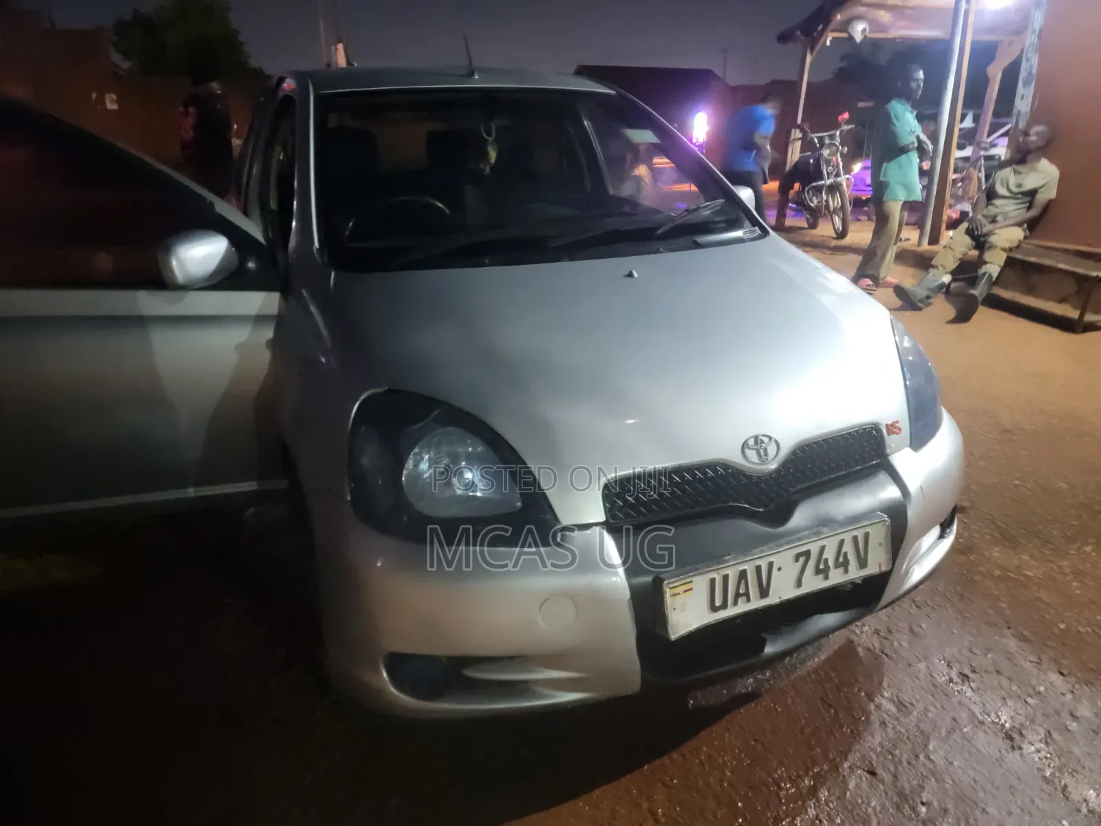Toyota Allex 2003 Silver
