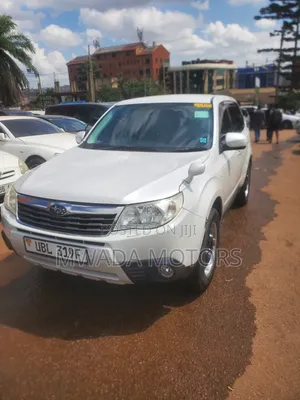 Subaru Forester 2009 White