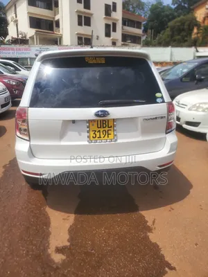Subaru Forester 2009 White