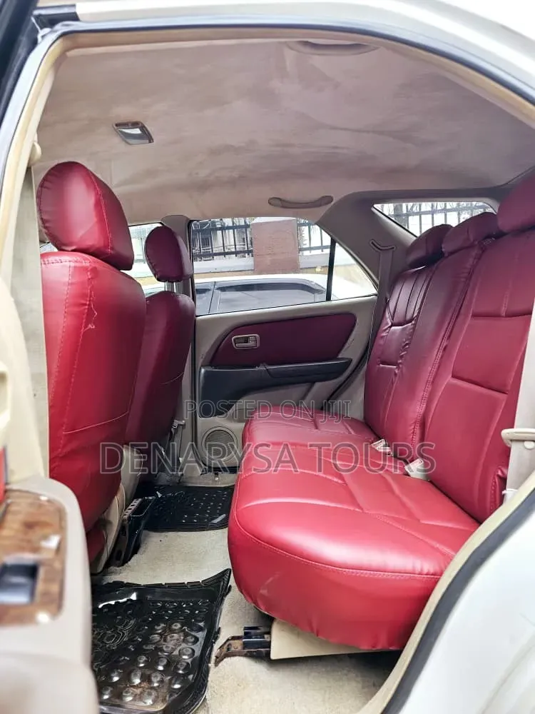 Toyota Harrier 2001 Pearl