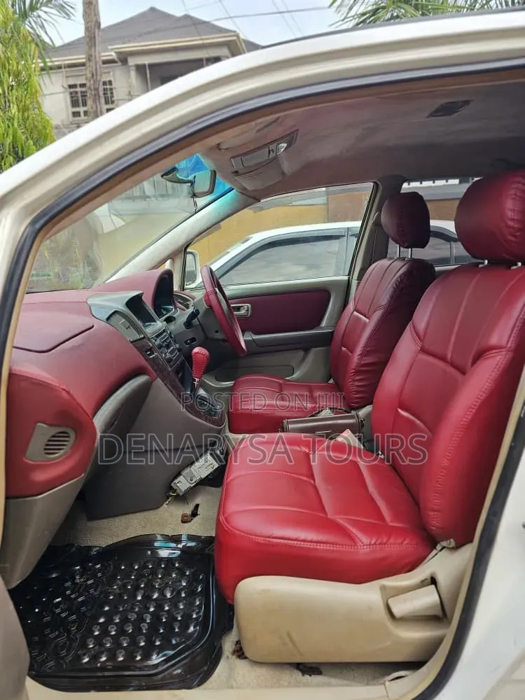 Toyota Harrier 2001 Pearl
