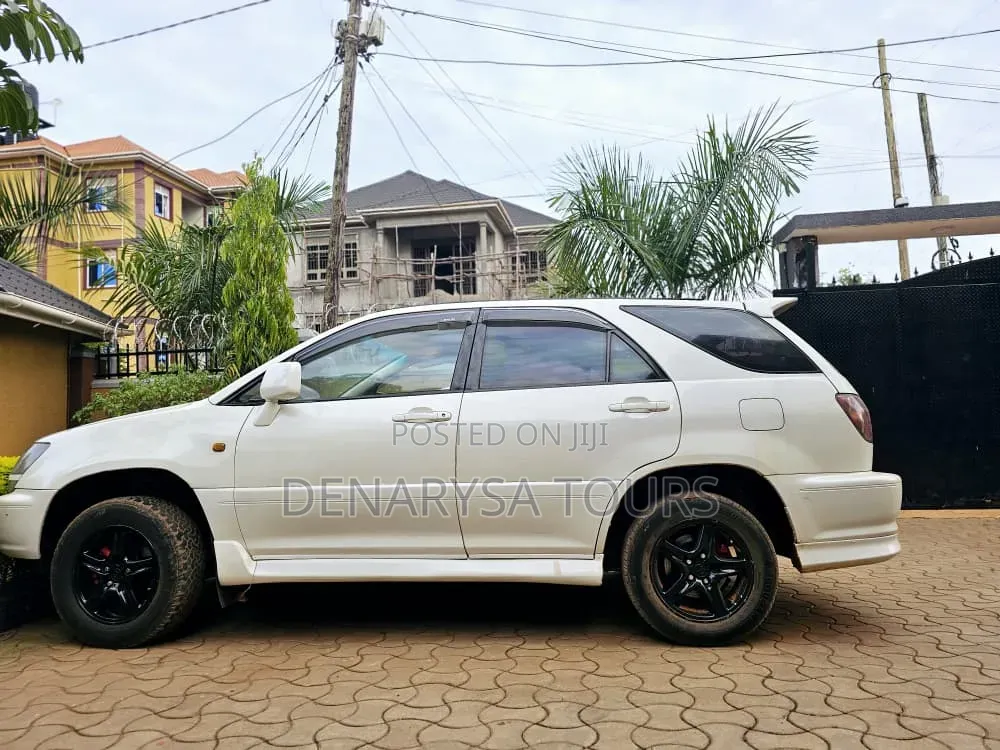 Toyota Harrier 2001 Pearl