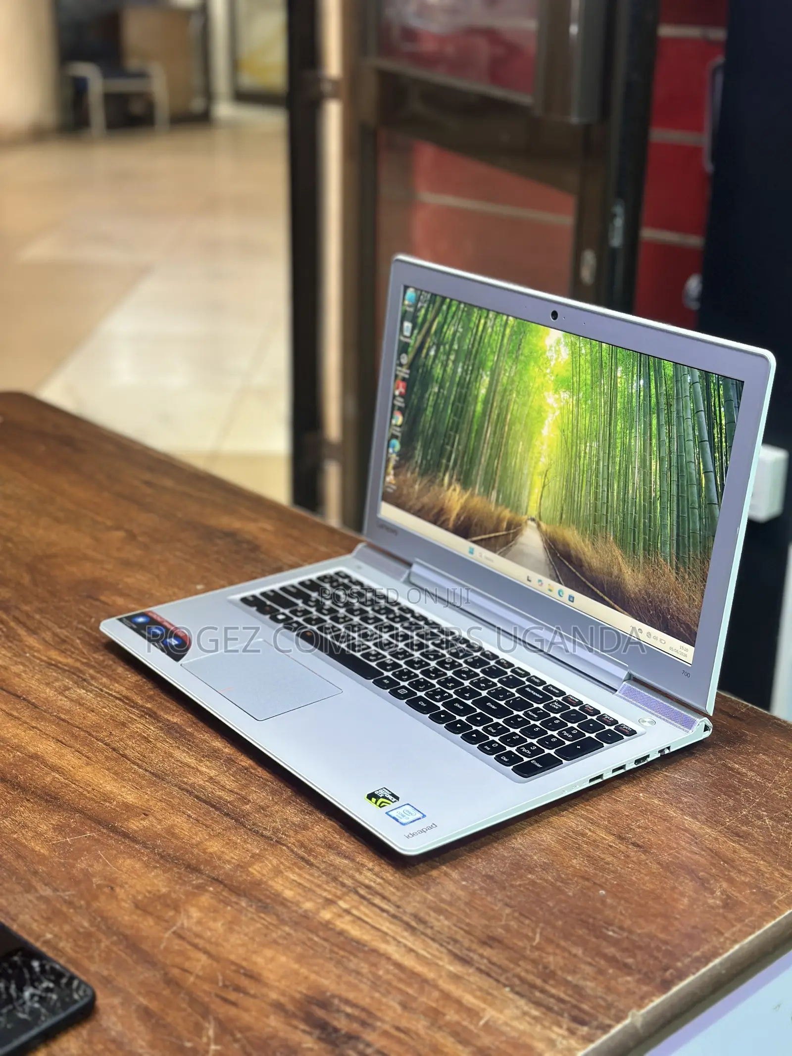 New Laptop Lenovo IdeaPad 120S 16GB Intel Core i7 SSD 256GB