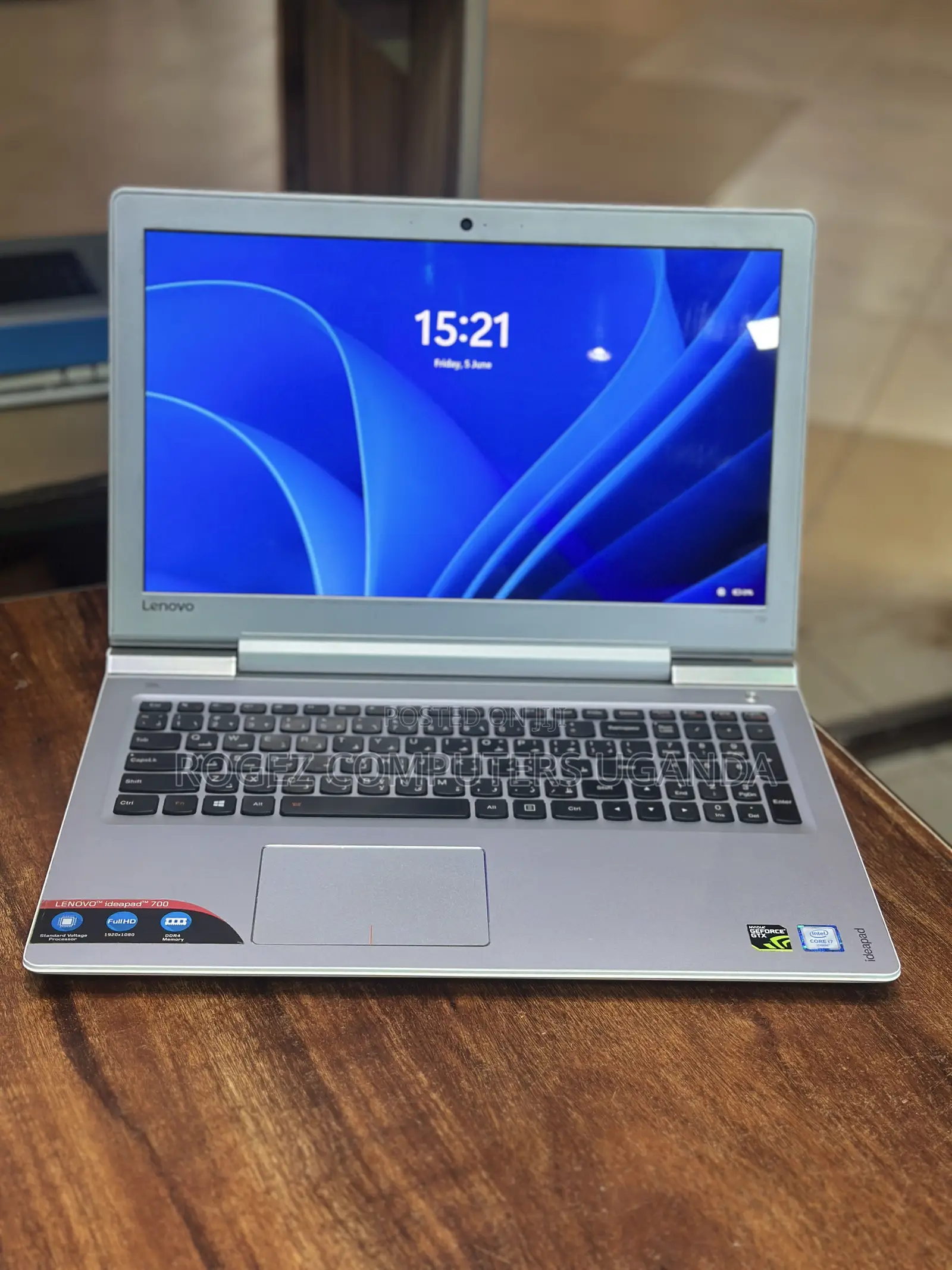 New Laptop Lenovo IdeaPad 120S 16GB Intel Core i7 SSD 256GB