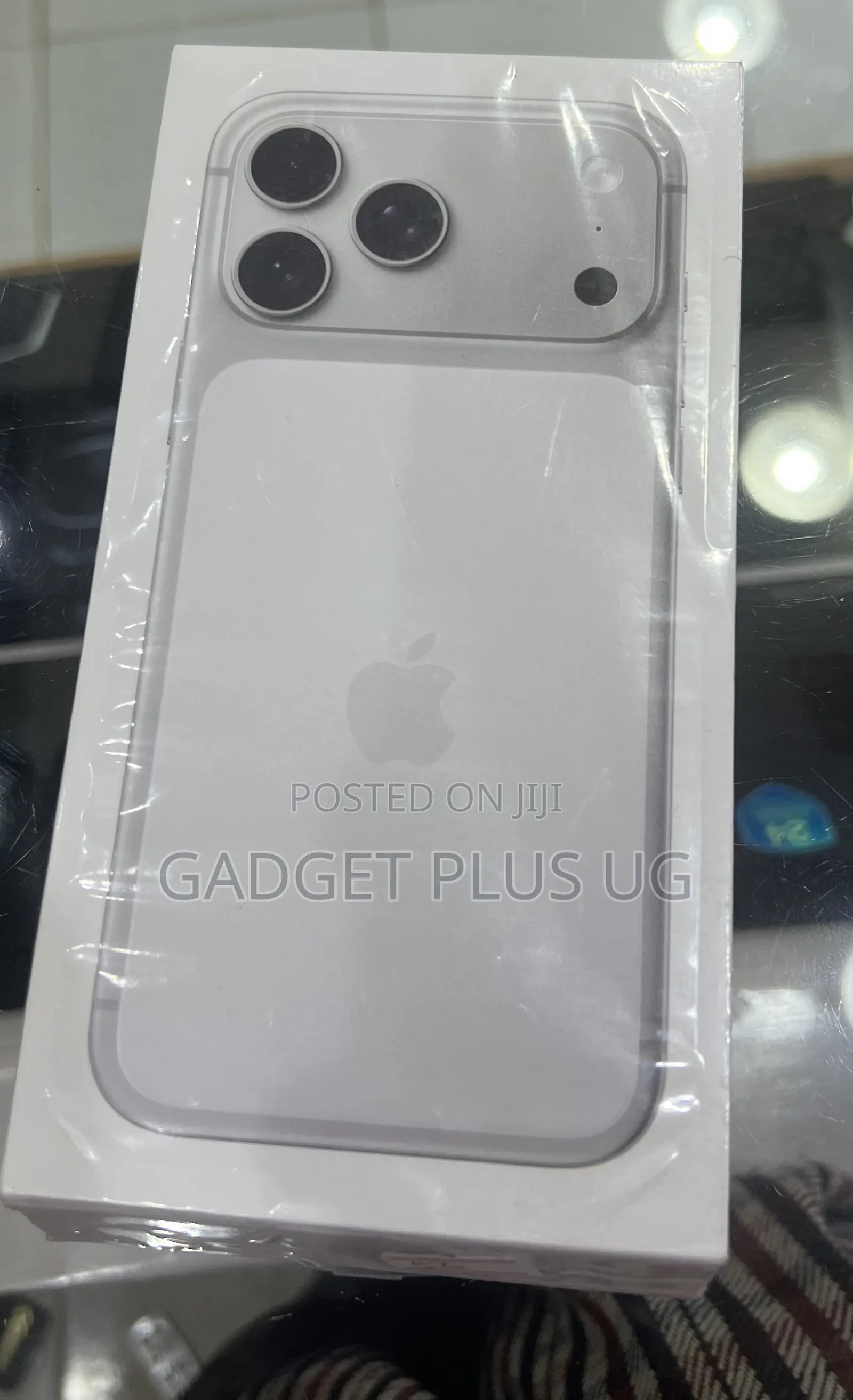 New Apple iPhone 17 Pro Max 256 GB Silver