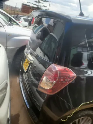 Toyota Ractis 2006 Black