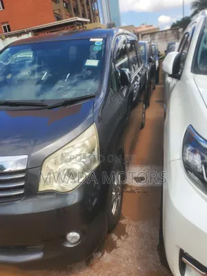 Toyota Noah 2012 Black