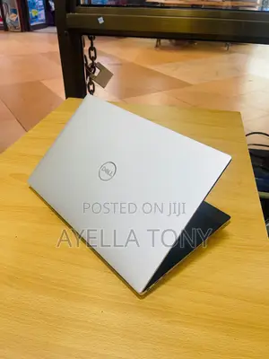 New Laptop Dell XPS 15 9510 16GB Intel Core i7 SSD 512GB