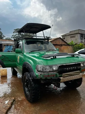 Toyota Land Cruiser HDJ 100 4.2 D 1998 Green