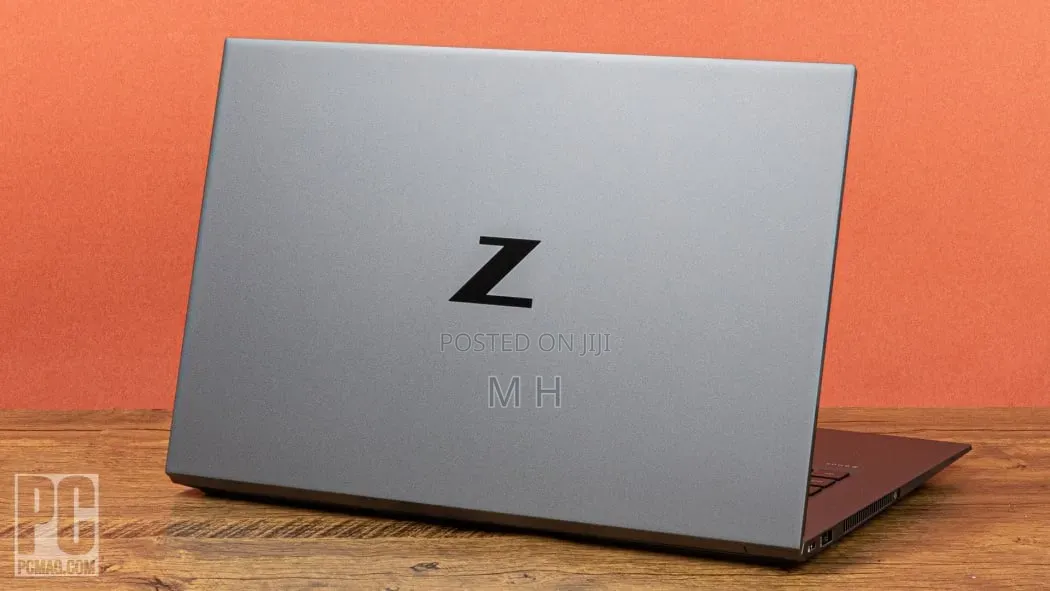 Laptop HP ZBook Studio G5 32GB Intel Core i9 SSD 512GB