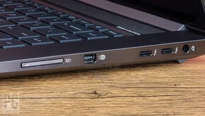 Laptop HP ZBook Studio G5 32GB Intel Core i9 SSD 512GB