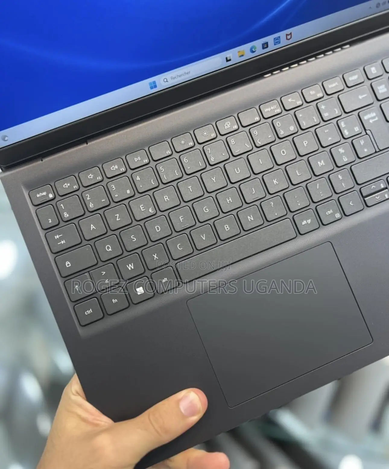 New Laptop Dell Vostro 3520 16GB Intel Core i7 SSD 512GB