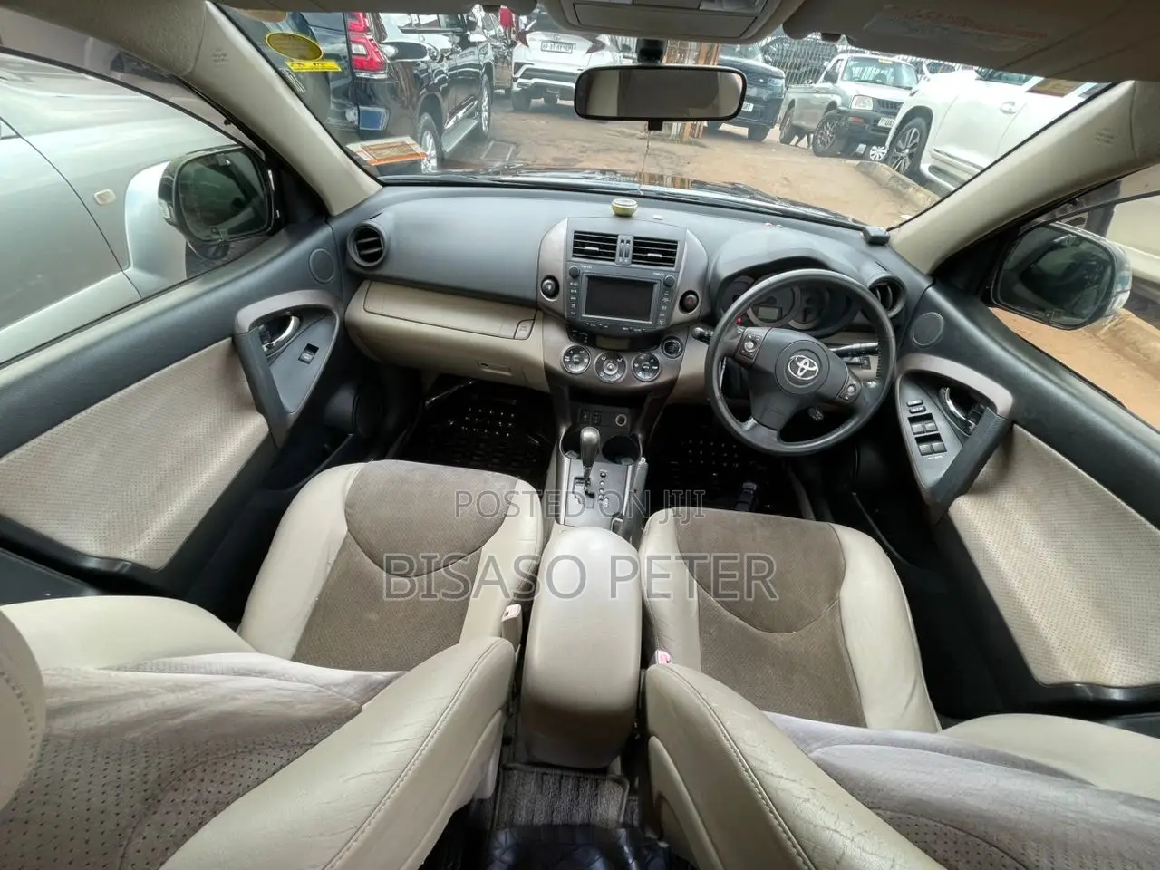 Toyota Vanguard 2010 Black