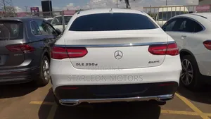 Mercedes-Benz GLE-Class GLE 350d 4MATIC 2017 White
