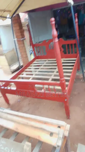 5by6 Wooden Bed Used Available for Sale