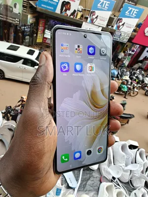 Tecno Camon 20 256 GB White