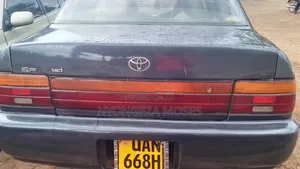 Toyota Corolla 1998 Gray