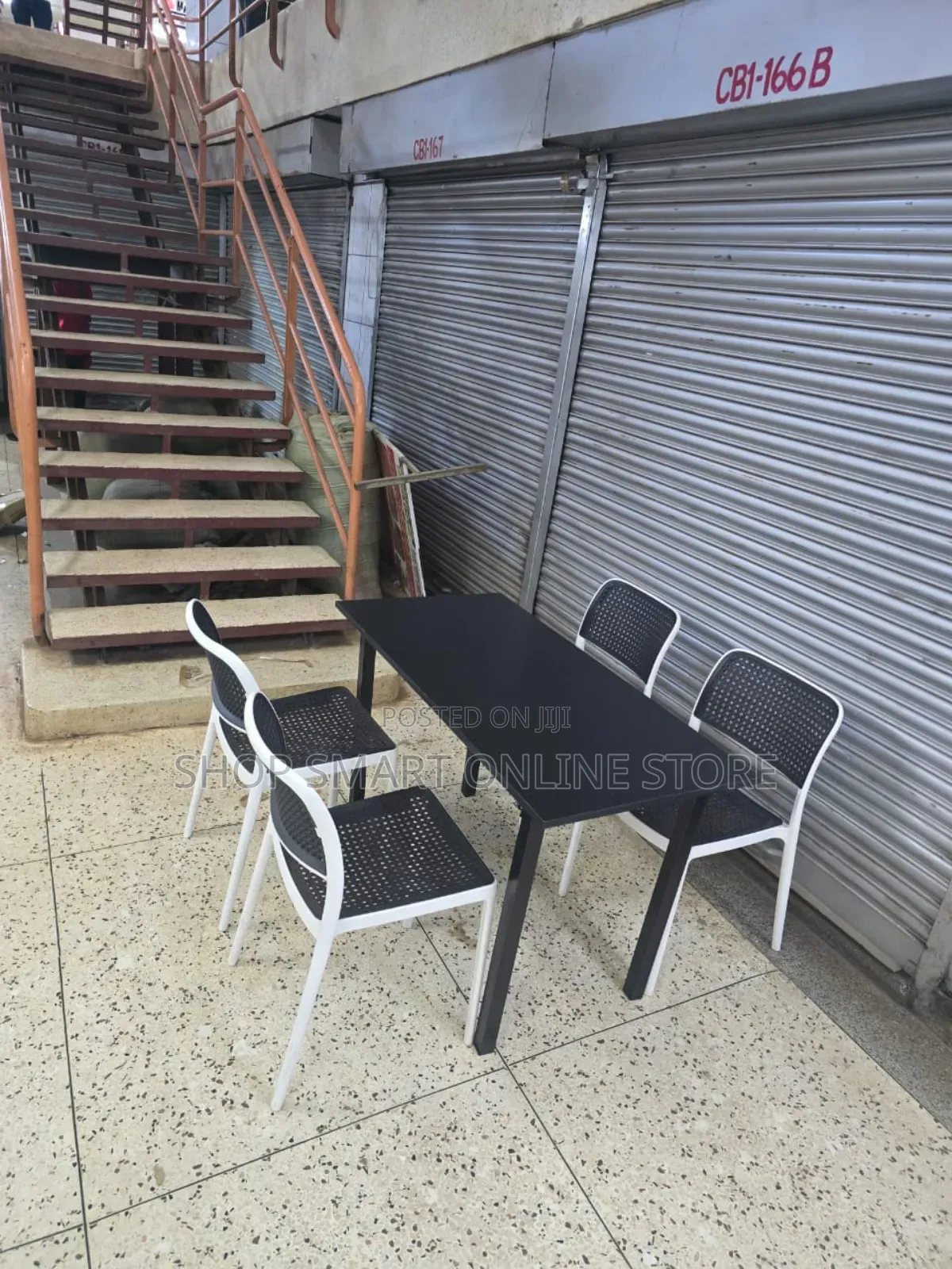 Combo Set Dining Plastic Table and Chairs Plastic Table and Chairs