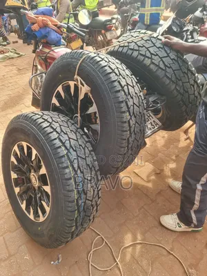265/70r17 Double Cabin Hilux New Tyres.