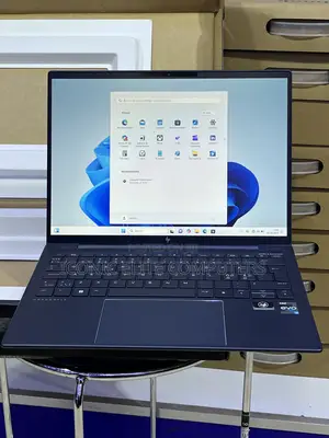 New Laptop HP Dragonfly G3 32GB Intel Core i7 SSD 512GB