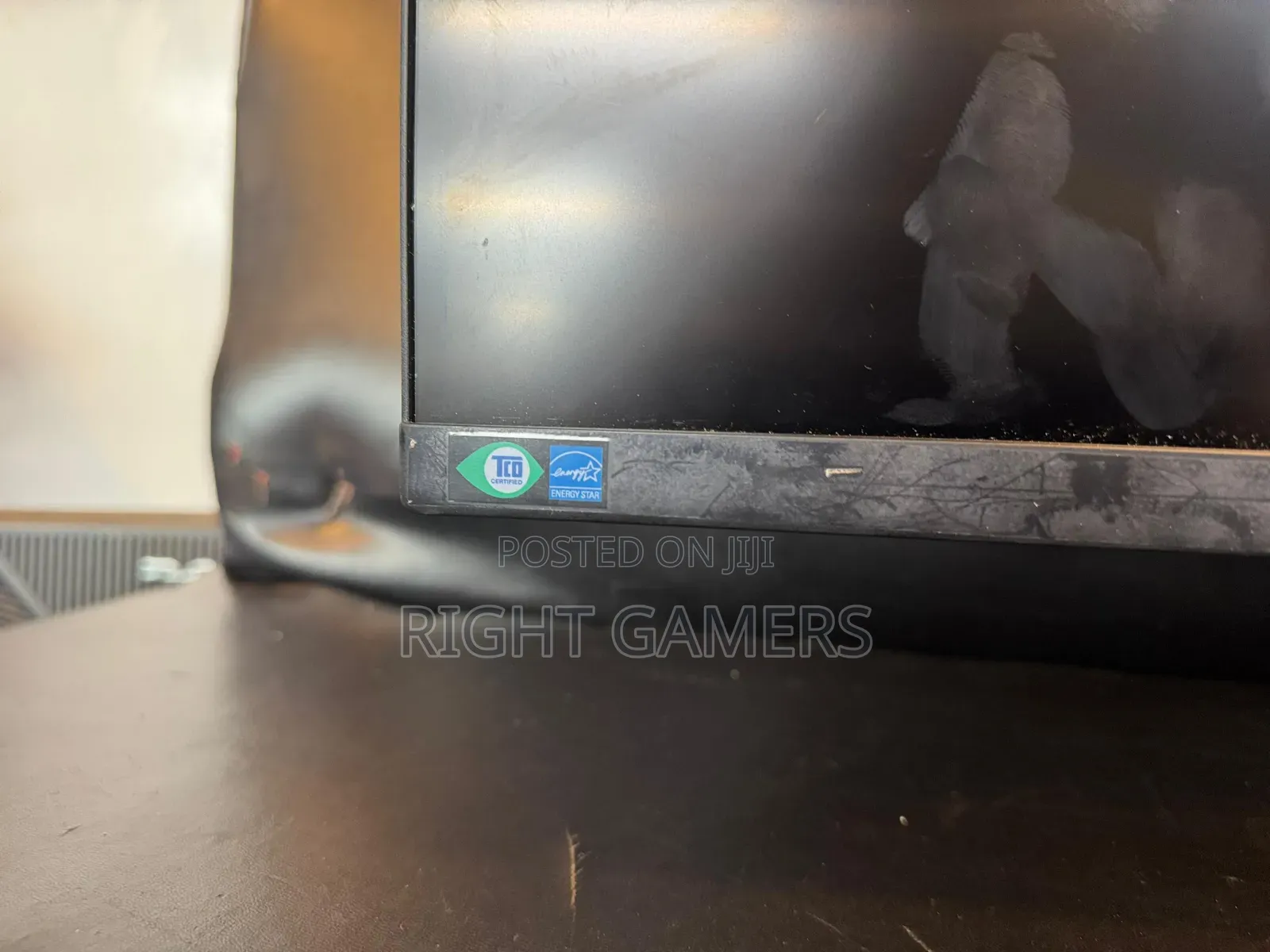 Samsung View Finity S7 Uhd Monitor