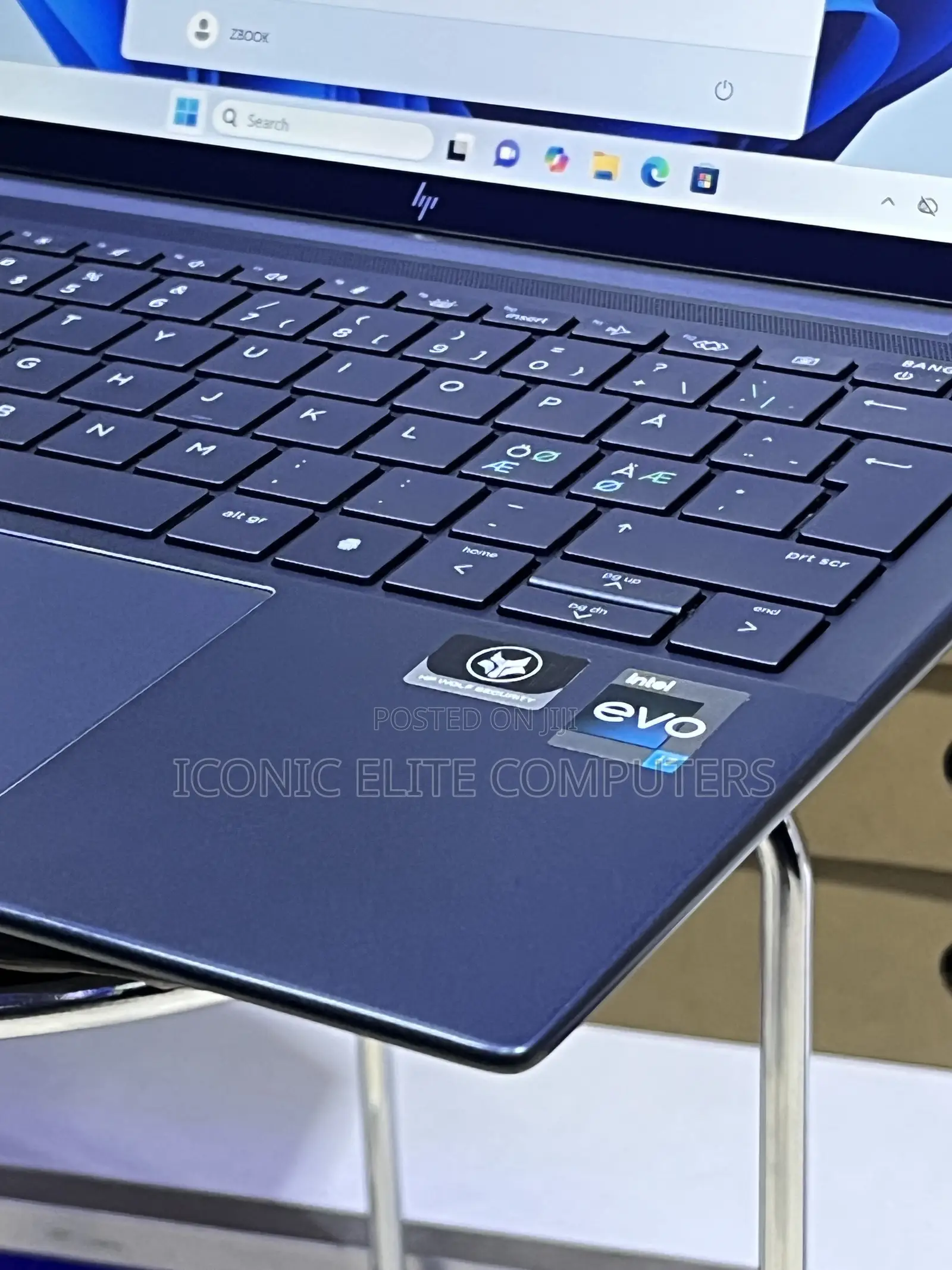 New Laptop HP Dragonfly G3 32GB Intel Core i7 SSD 512GB