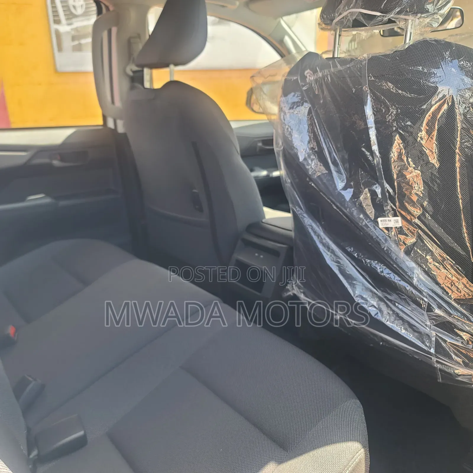 Toyota Hilux 2025 Black
