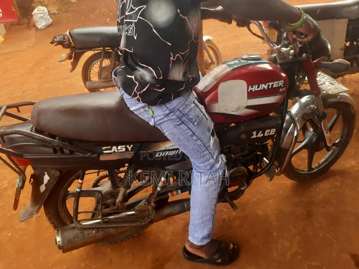 Hero Hunter 125 2016 Black