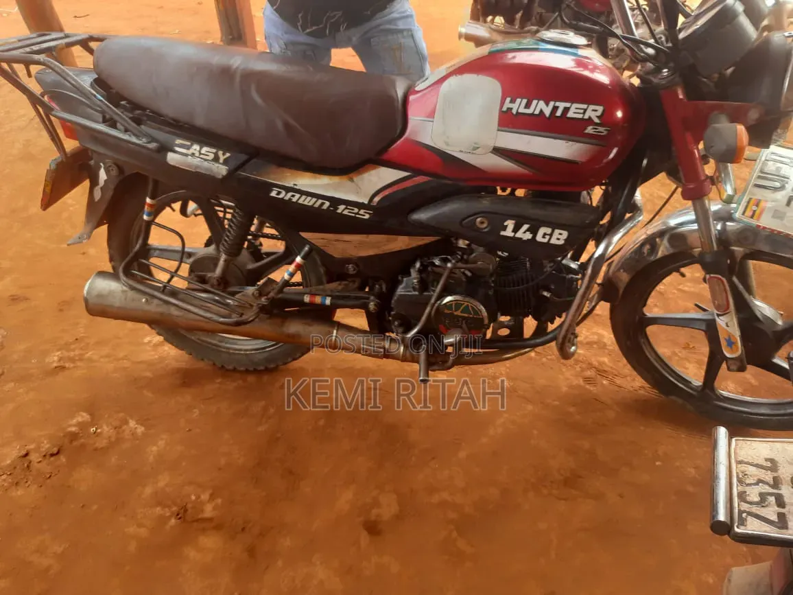 Hero Hunter 125 2016 Black