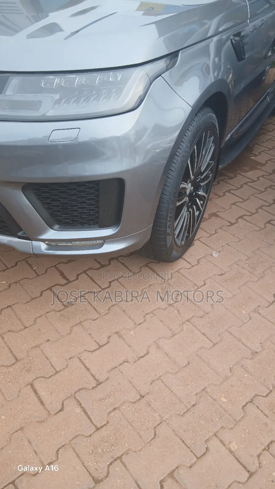 Land Rover Discovery 2016 Gray