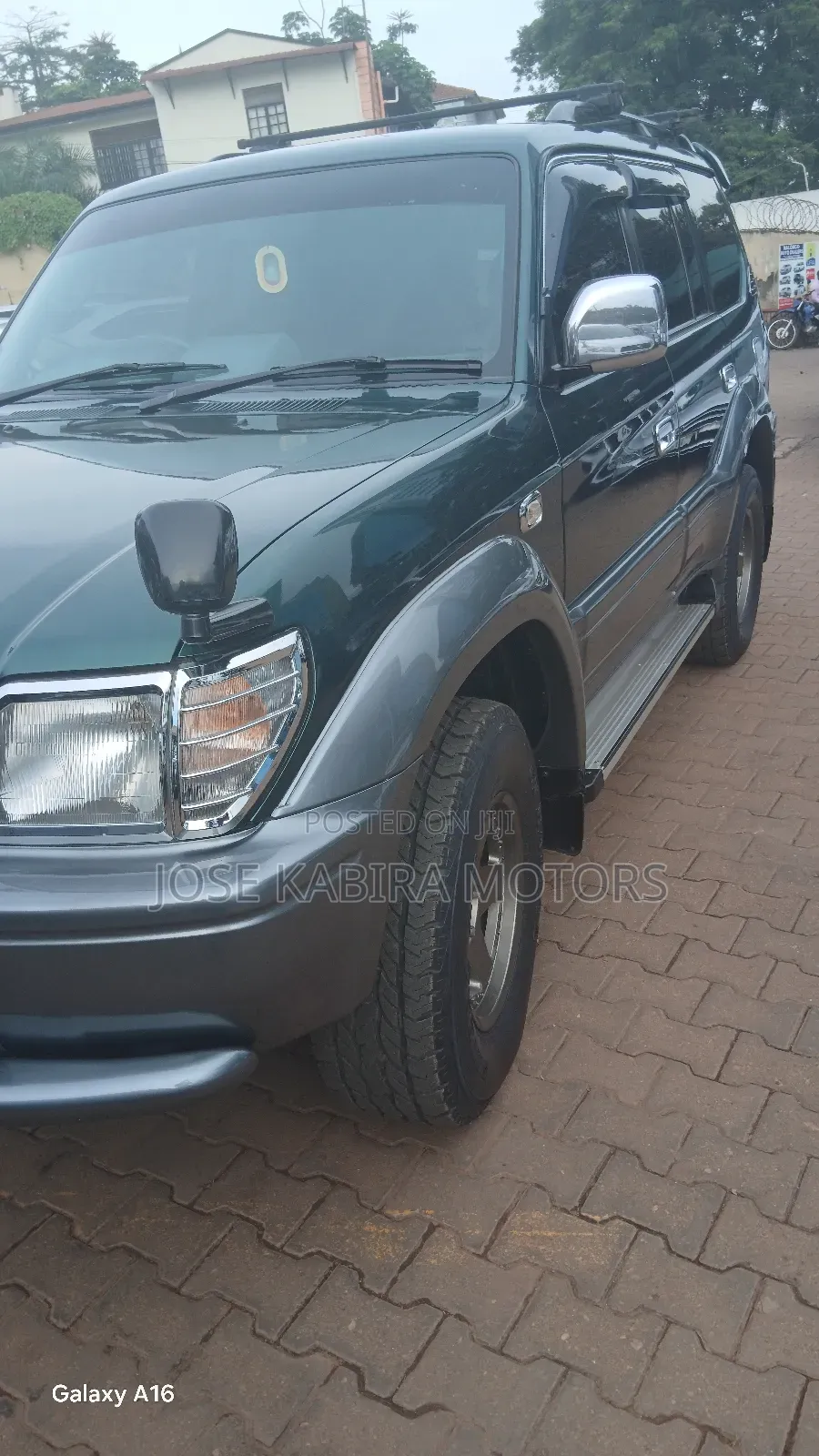 Toyota Land Cruiser Prado 2005 Gray