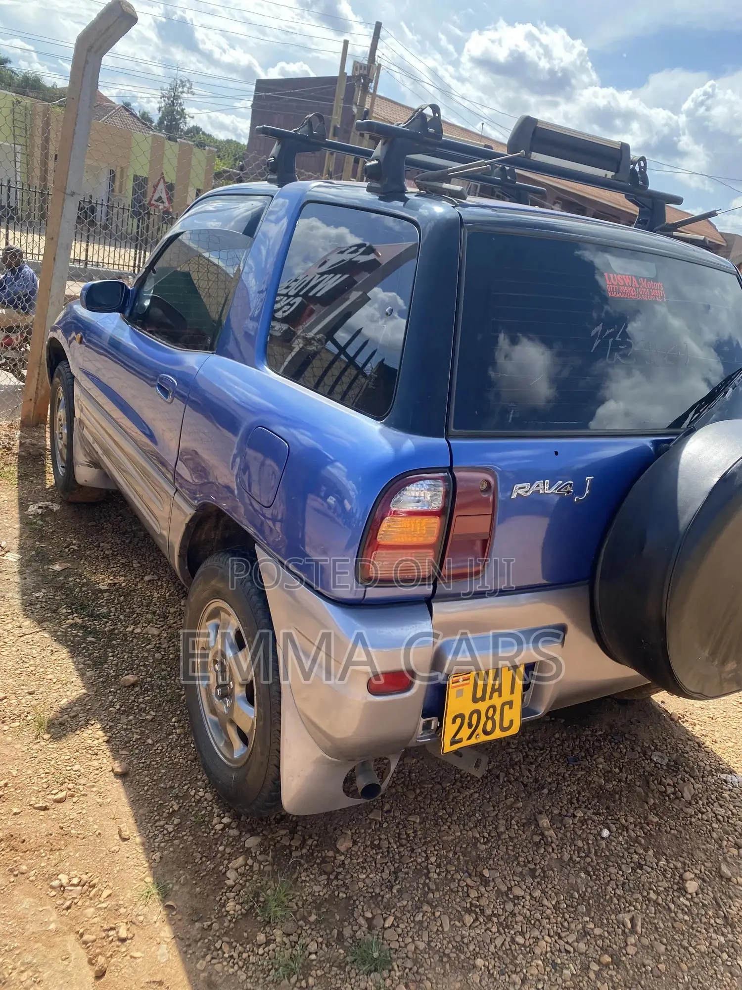 Toyota RAV4 1999 Blue